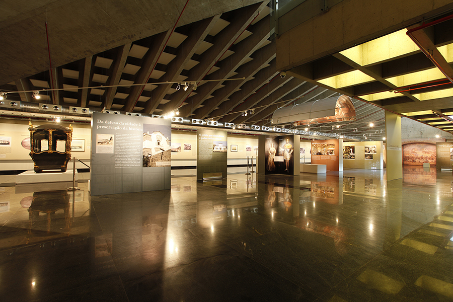 BNDES / Ambiente / Exposición Un paseo por el patrimonio de Rio de Janeiro